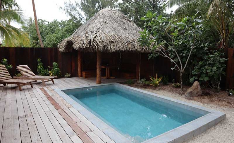 Bora Bora Pearl Beach Resort - garden bungalow private pool