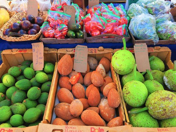 Hanalei Farmers Market - Kauai - Hawaii - local produce