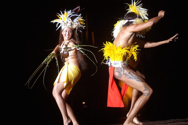 Heiva Tahiti - Florian Charreard - man and woman 2