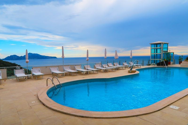 Hotel near Sorrento - pool