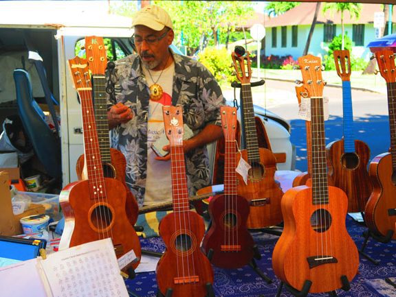 Kaunakakai Saturday Market - Molokai - Hawaii - Ukuleles