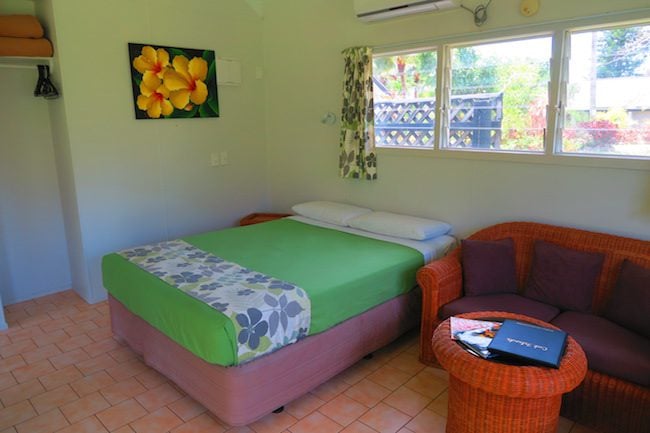 Lagoon Breeze Villas Rarotonga - garden studio bed