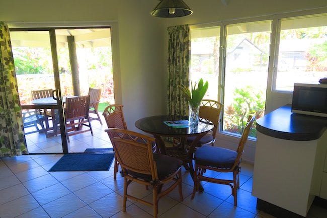 Lagoon Breeze Villas Rarotonga - one bedroom villa deck