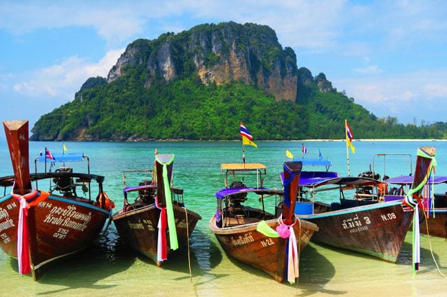 longboats-in-tup-island-thailand