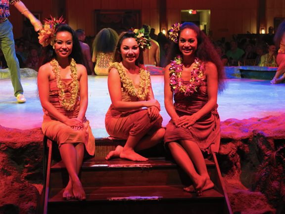 Luau Kalamaku - Polynesian dance show - Luau in Kauai, Hawaii 4