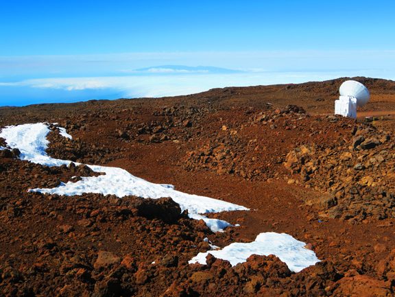 Mauna Kea Hike - summit view - Big Island Hawaii