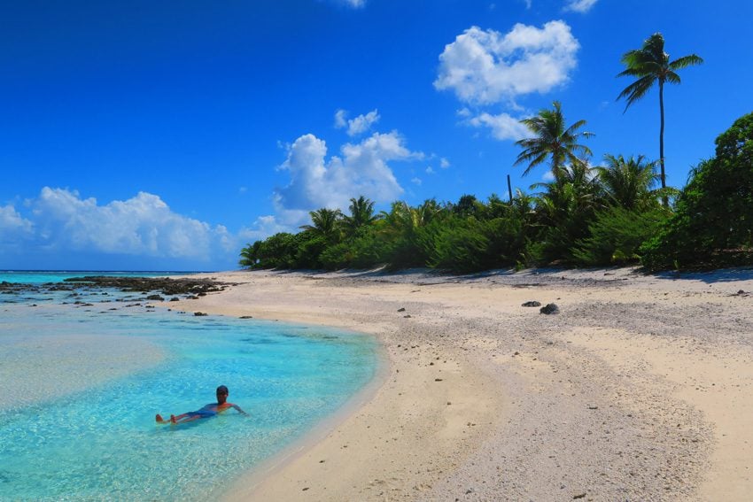 Motu Auira - Maupiti - French Polynesia - Swimming in Natural Pool