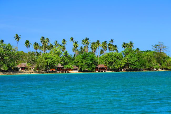 Oyster Island Resort Espiritu Santo Vanuatu - Approach