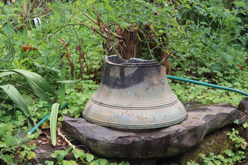 Pitcairn Island - HMS bounty bell