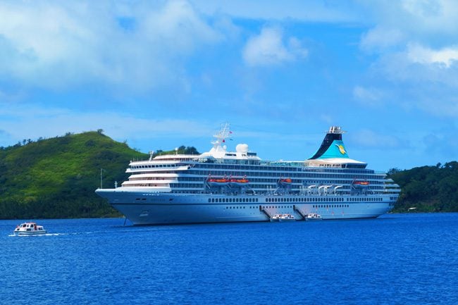 cruise ship in bora bora french polynesia