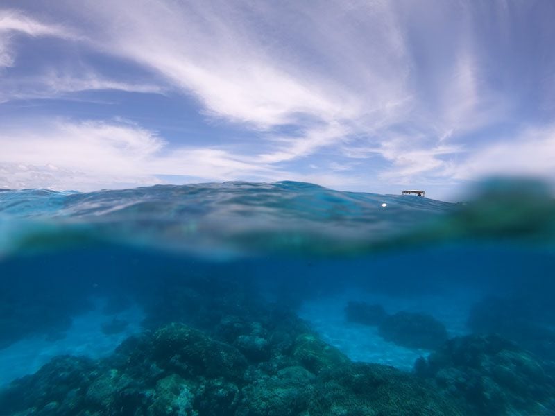 lagoon and sky 2 rangiroa french polynesia