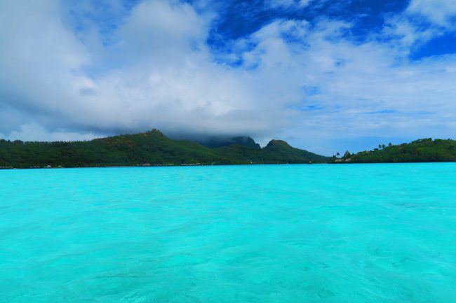 lagoon tour turquoise lagoon colors of bora bora french polynesia