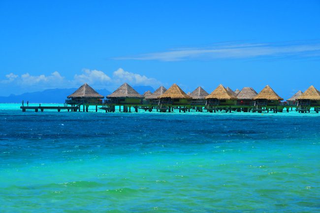 overwater bungallows in bora bora french polynesia