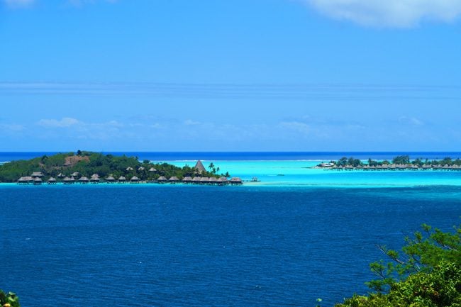 overwater bungallows panoramic view bora bora french polynesia