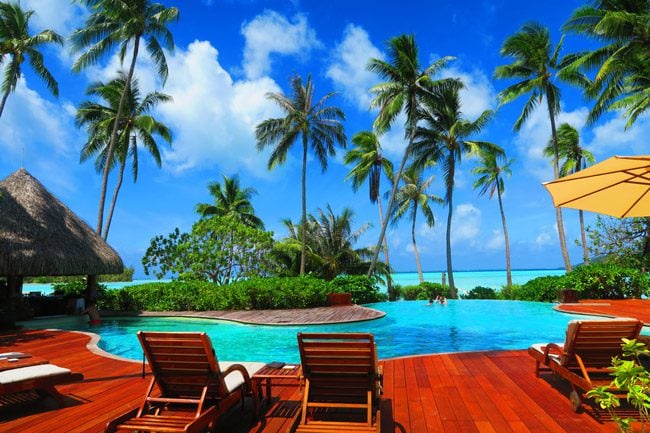 pool at le tahaa luxury resort french polynesia