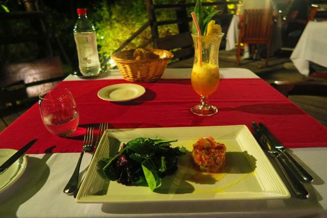 vanilla restaurant le tahaa resort french polynesia tuna tartar