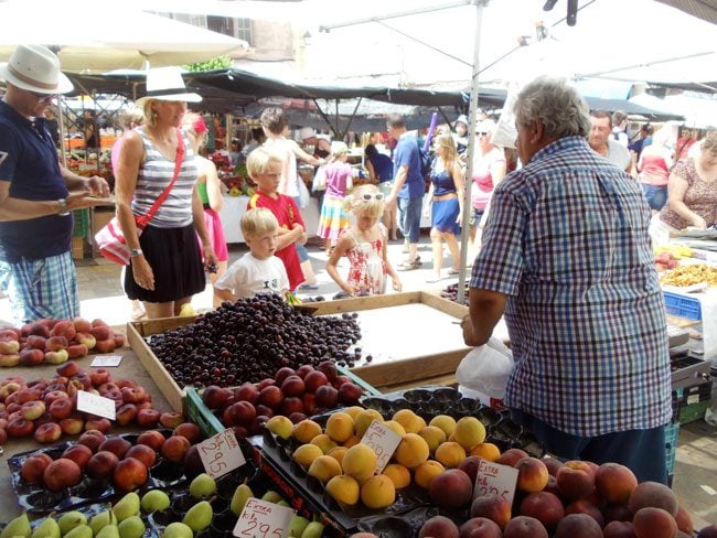 Sineu Market Mallorca fruits