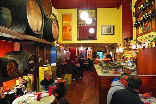 Bodega la Palma Barcelona Tapas Bar Interior