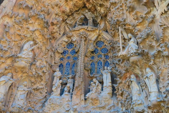 Sagrada-Familia-Enterance