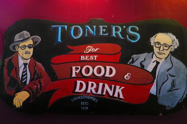 Toners-Pub-Dublin-exterior