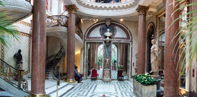 Visiting the Musee Jacquemart Andre Panoramic view