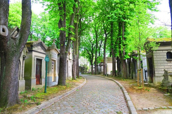 Pere Lachaise Cemetery Paris cobbled lanes