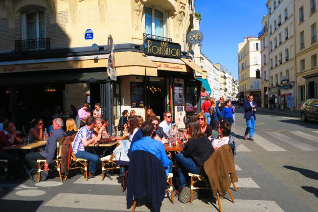 Sunny bistrot cafe in Paris