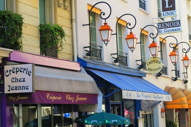 Rue du Montparnasse in Paris - Crêpes galore!