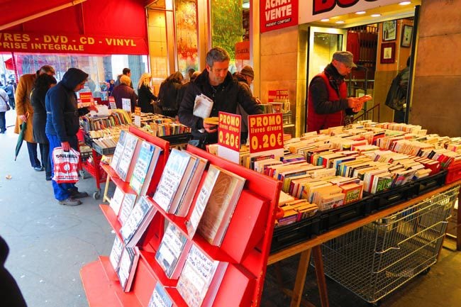 paris bookshops around place saint michel
