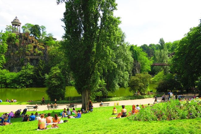 Parc des Buttes-Chaumont east paris