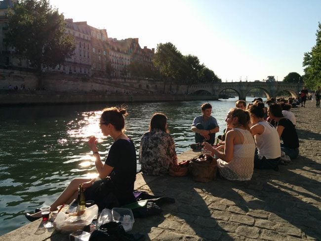 Pont neuf in Paris - The admission is free of cost