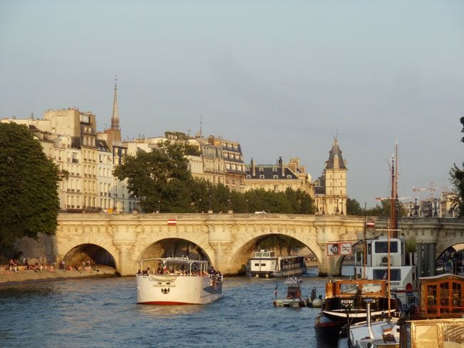 View from seine dinner cruise