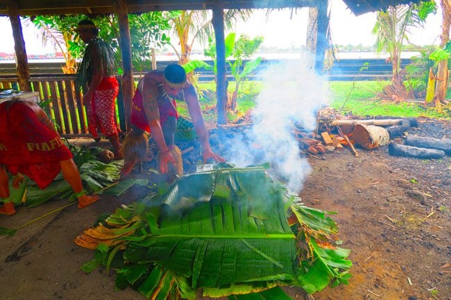 Samoan Cultural Village Apia making umu