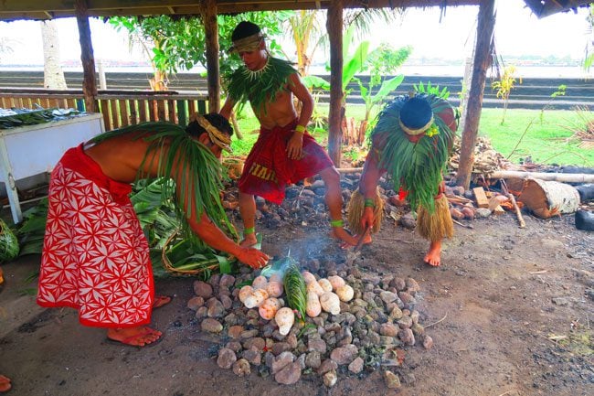 Samoan Cultural Village Apia making umu