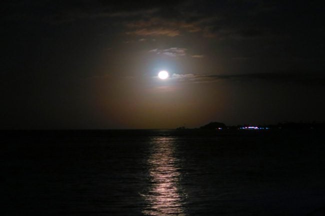 Full Moon manase Savaii tanu beach fales