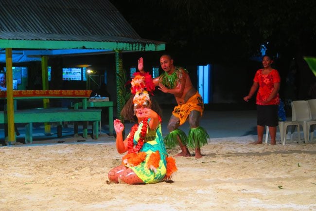 Tanu beach fales manase savaii traditional dance