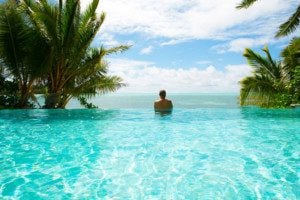 Te Vakaroa luxury Villas Rarotonga Cook Islands infinity pool