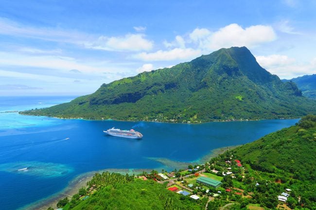 Magical Mountain Moorea French Polynesia Opunohu Bay