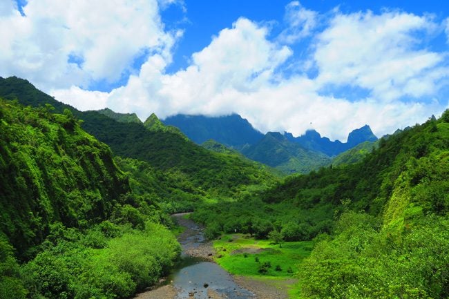 Papenoo Valley tahiti panoramic view