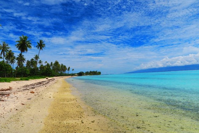 Temae beach colors Moorea French Polynesia