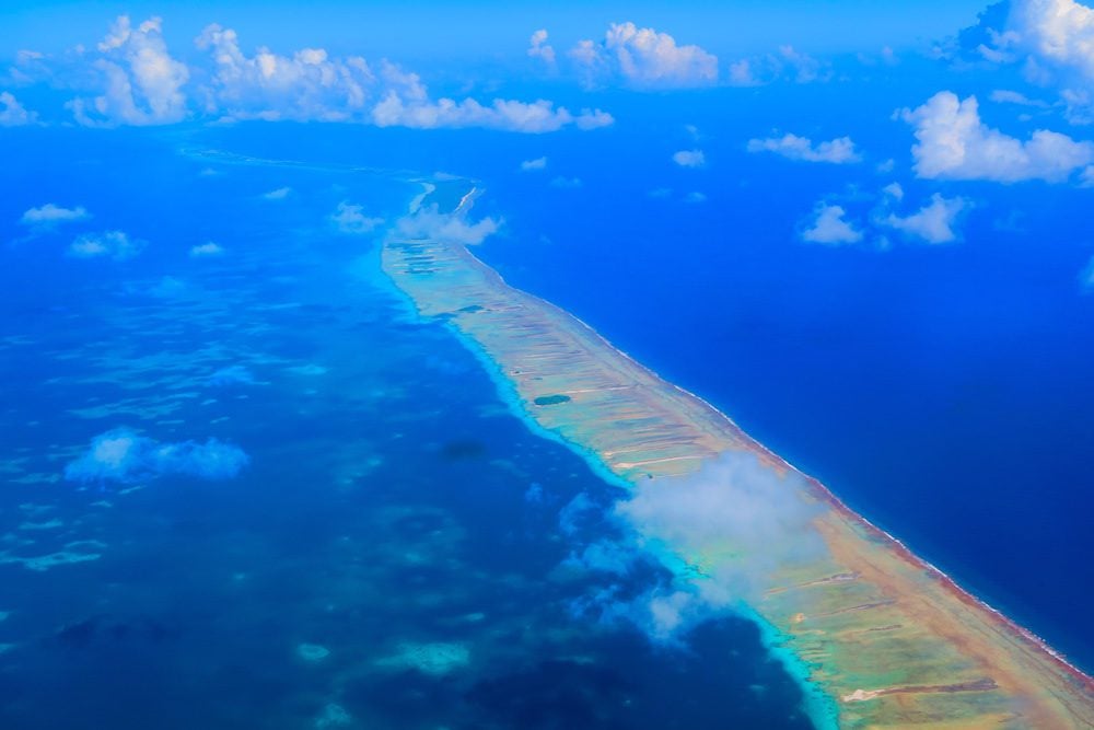 Diving in Rangiroa French Polynesia - post cover