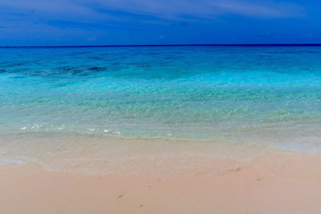 PK9 Tropical Beach Fakarava Atoll French Polynesia