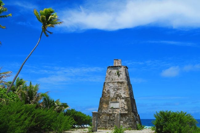 Phare de Taputavaka Lighthouse Fakarava Atoll French Polynesia