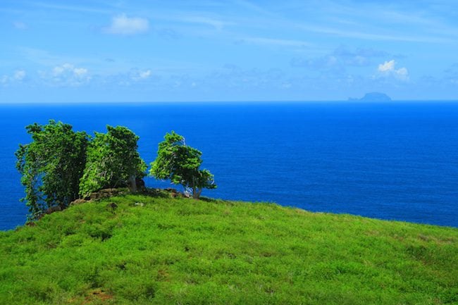 Hanatekuua Bay Hike hiva oa - Hanahaoe Pass Fatu Huku