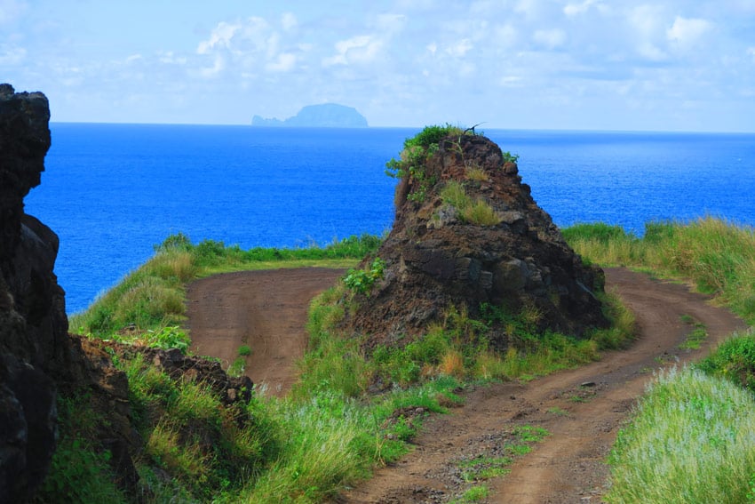 Road trip Hiva Oa Marquesas Islands French Polynesia twisting road