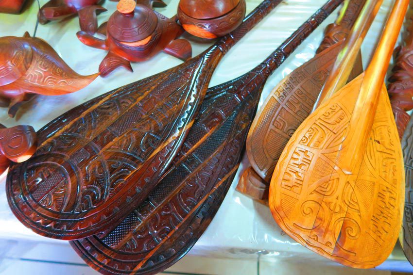 Wood padel marquesan islands crafts french polynesia - tahuata island