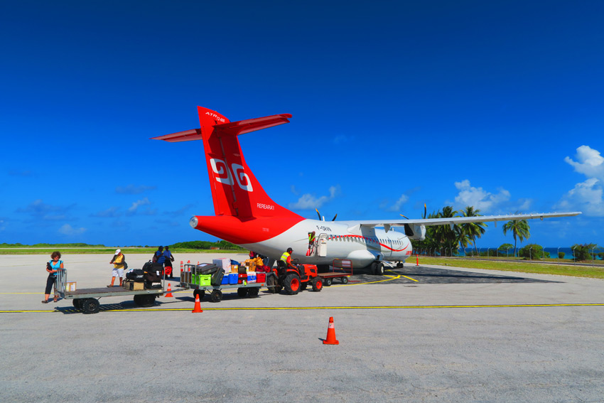 air tahiti rangiroa airport french polynesia