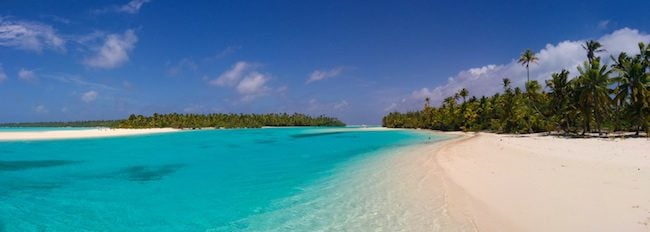 Cook islands travel guide - one foot island aitutaki lagoon panoramic view