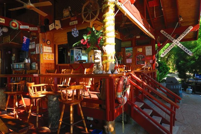 Shipwreck Hut beach bar rarotonga cook islands