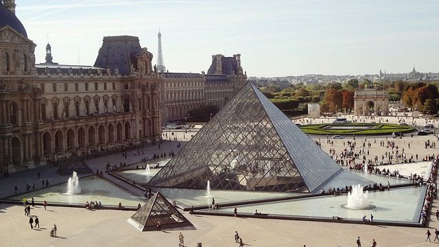 How to enjoy your visit to The Louvre (on a short trip)